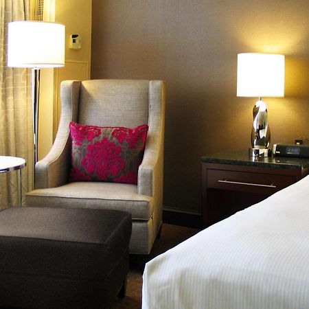 Hilton Minneapolis Dış mekan fotoğraf