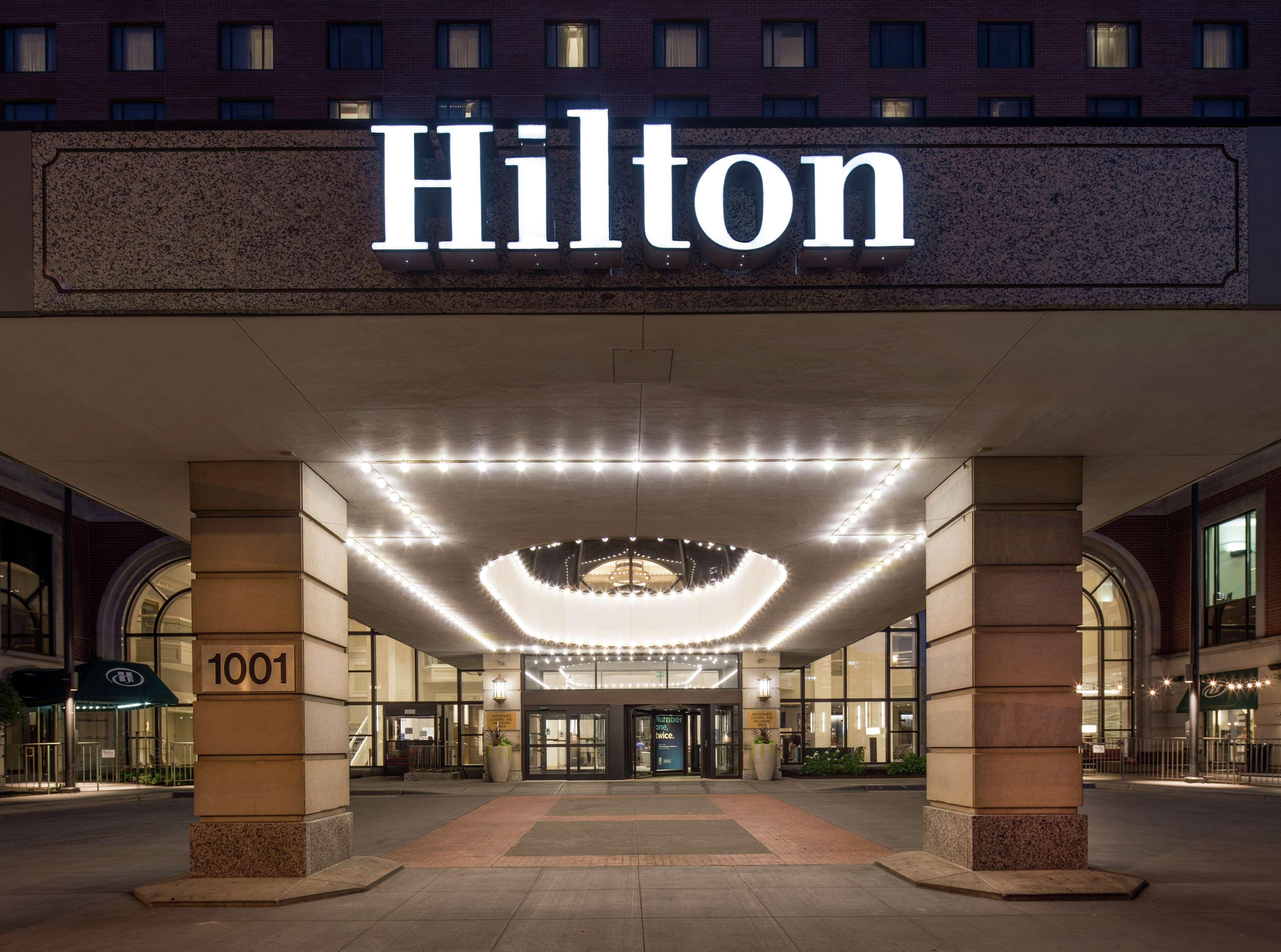 Hilton Minneapolis Dış mekan fotoğraf