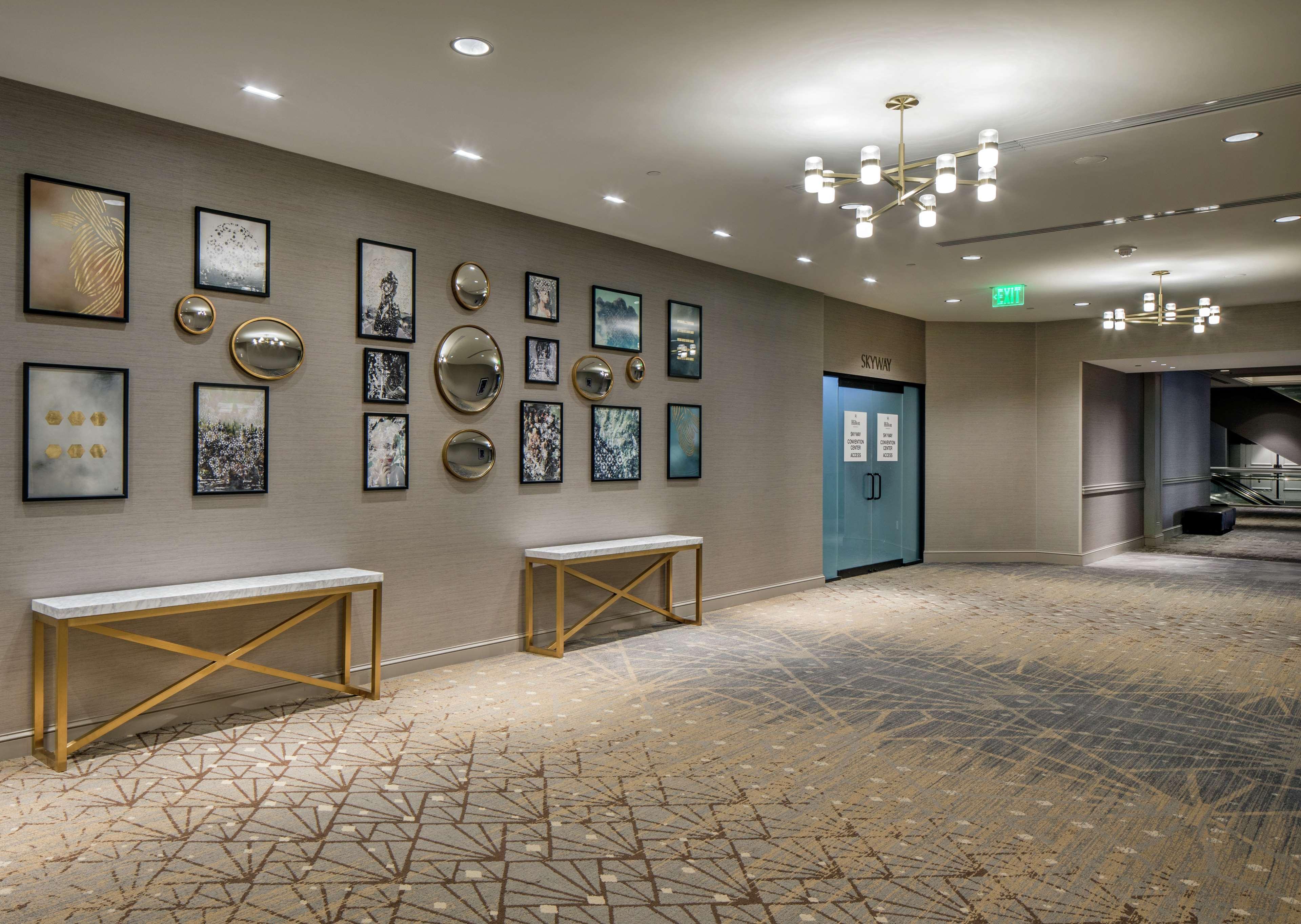 Hilton Minneapolis Dış mekan fotoğraf