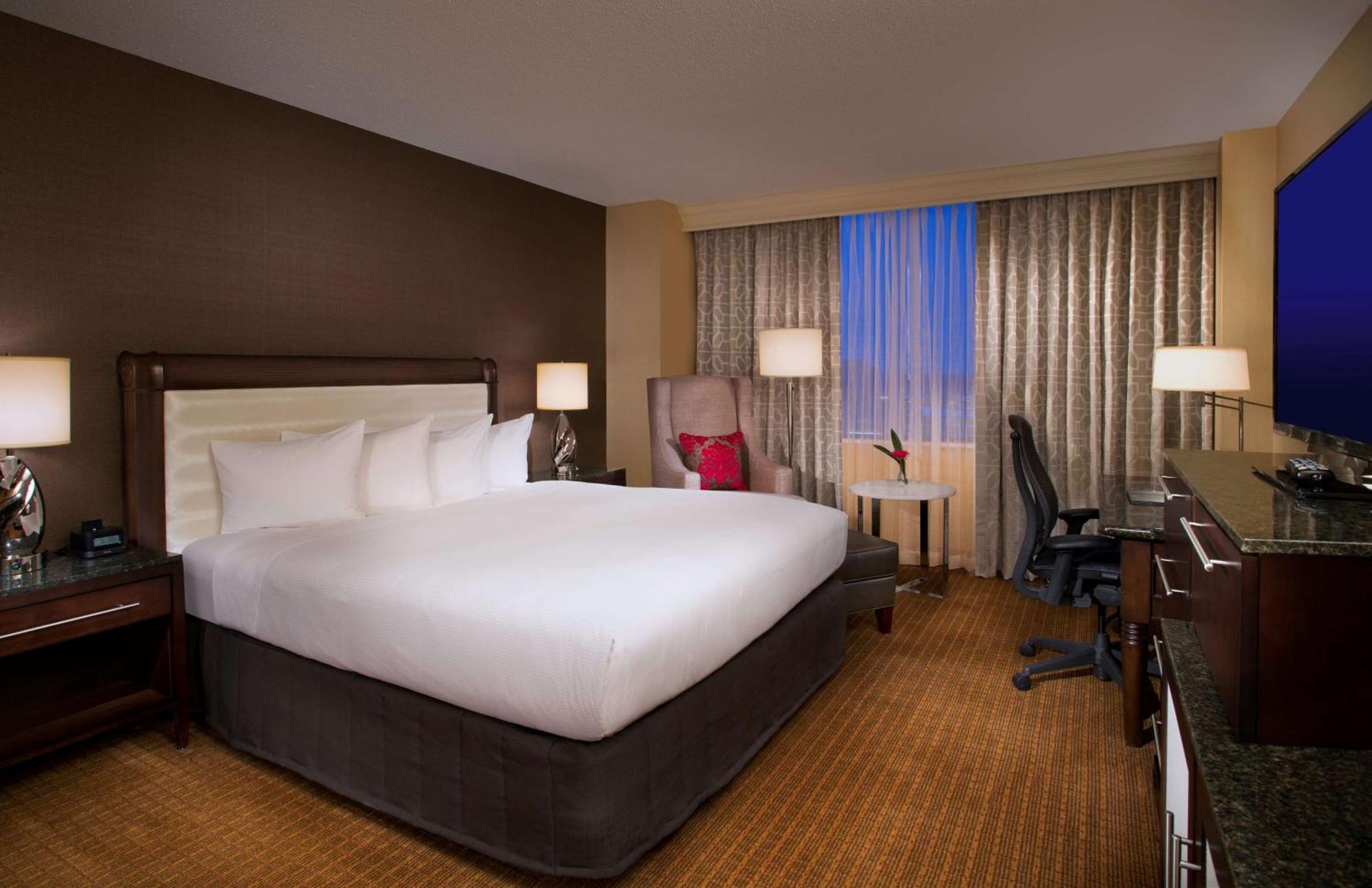 Hilton Minneapolis Dış mekan fotoğraf