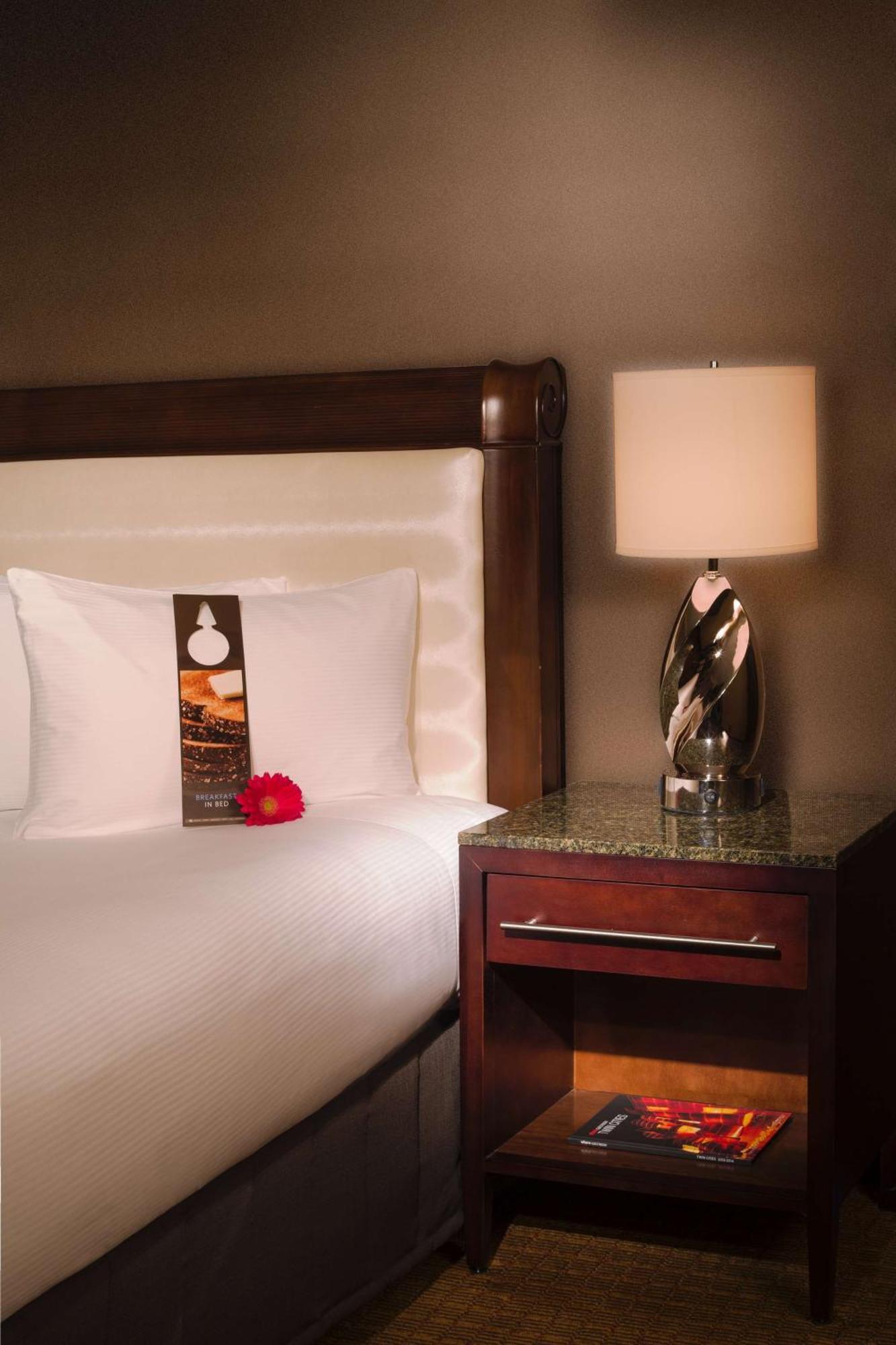 Hilton Minneapolis Dış mekan fotoğraf